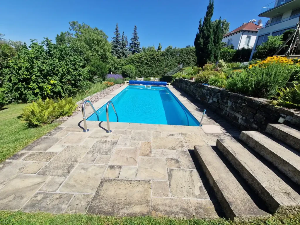 Tiefengrundreinigung Sandstein vor der Reinigung