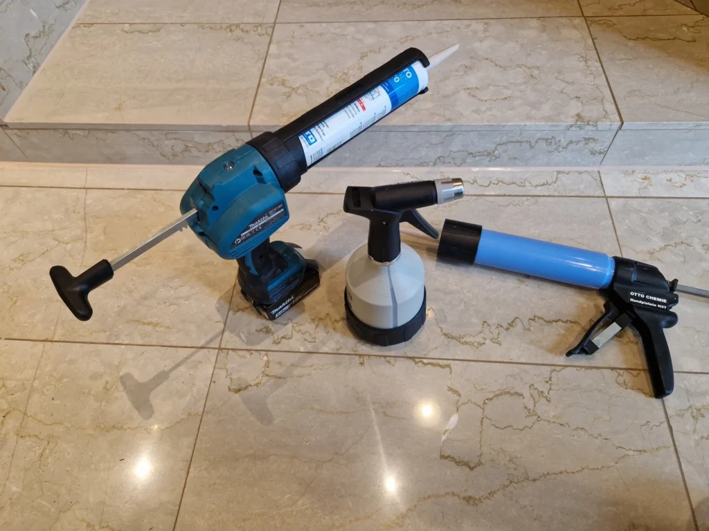 Silikonfugen herstellen Werkzeug